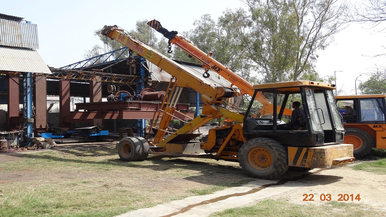 Vikas Cranes services